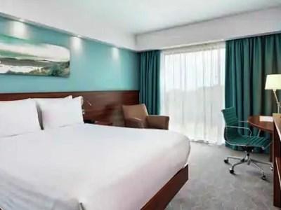 Hampton By Hilton Stuttgart City Centre photo 2