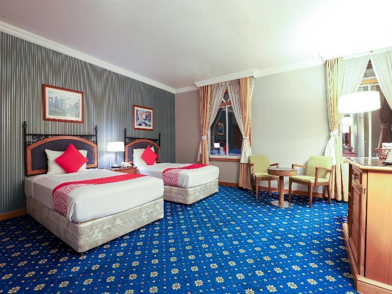 City Plaza Hotel photo 1