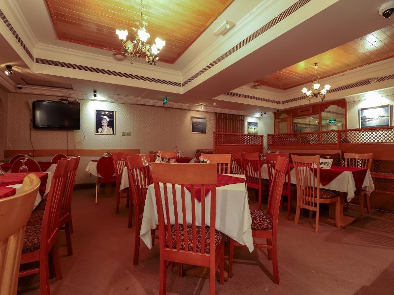 City Plaza Hotel photo 2