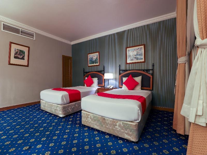 City Plaza Hotel photo 4