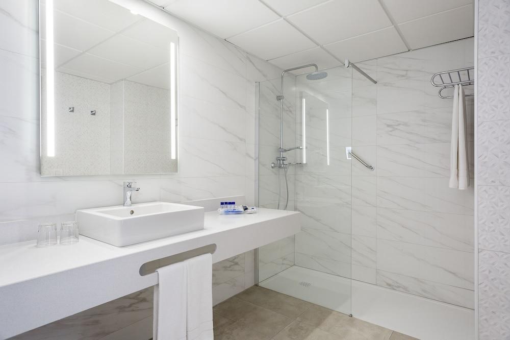 Hotel Best Punta Dorada photo 3