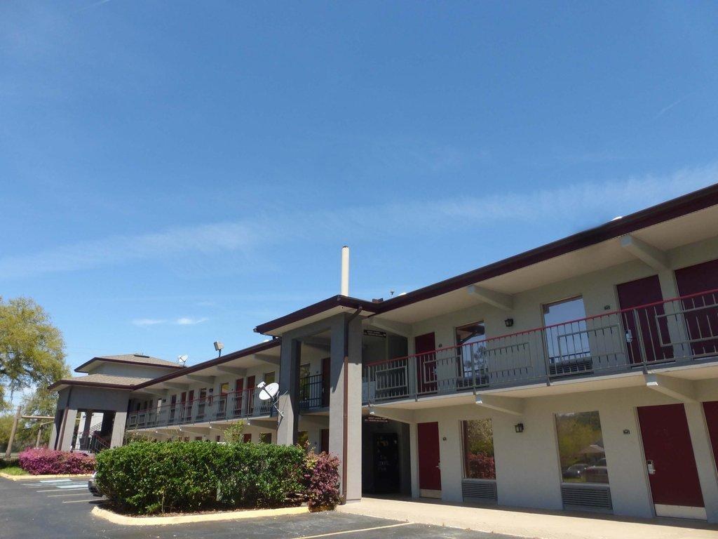 Red Roof Inn Tallahassee East photo 1