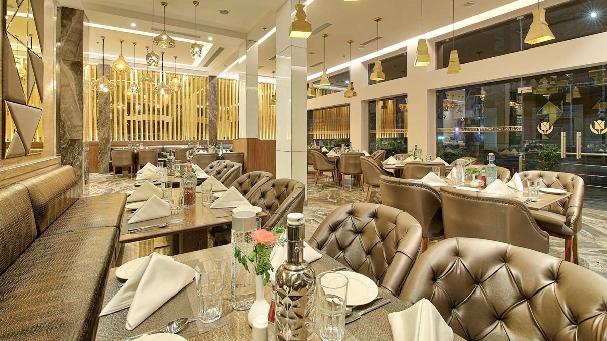 GOLDEN TULIP ESSENTIAL JAIPUR