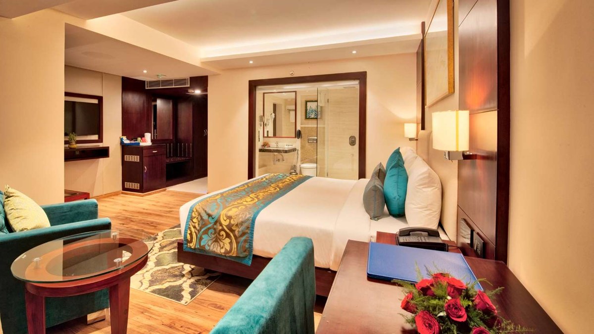 GOLDEN TULIP ESSENTIAL JAIPUR photo 3