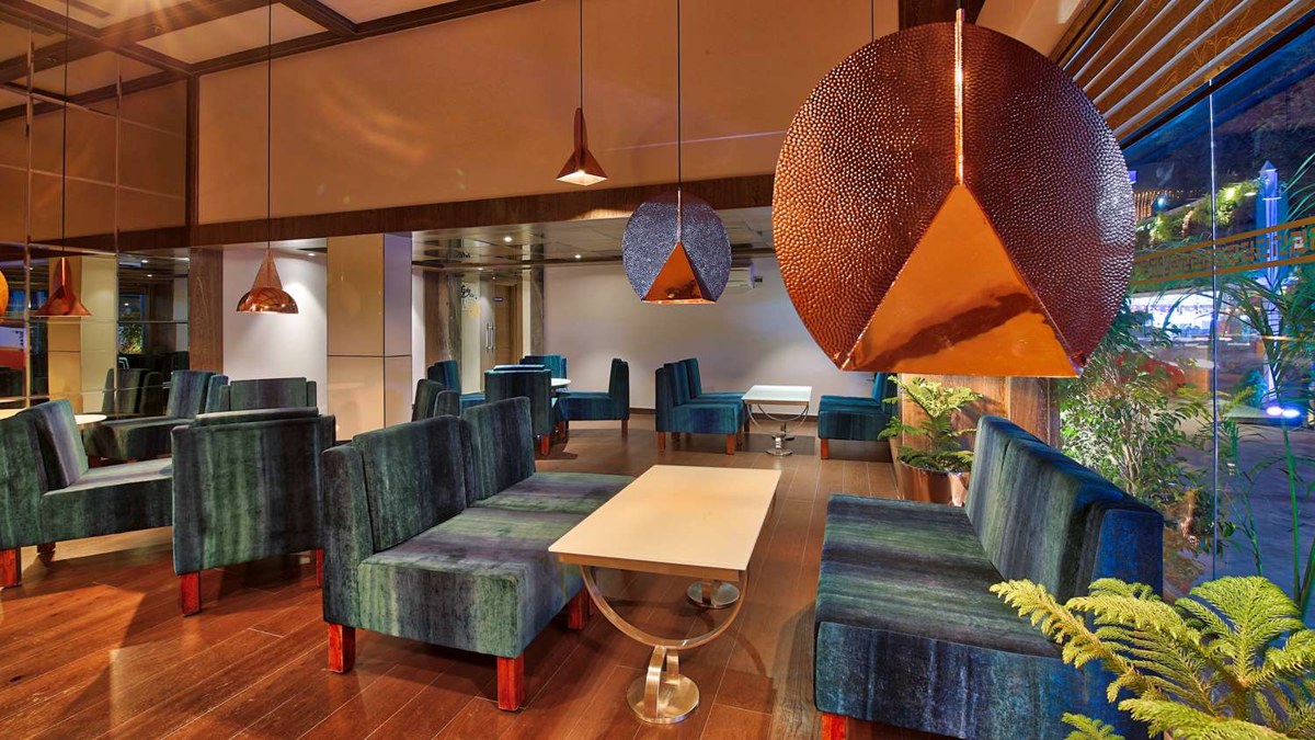 GOLDEN TULIP ESSENTIAL JAIPUR photo 4