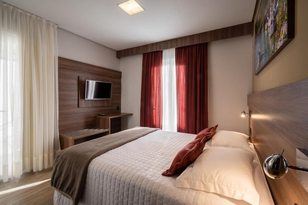 Hotel Fioreze Centro photo 3