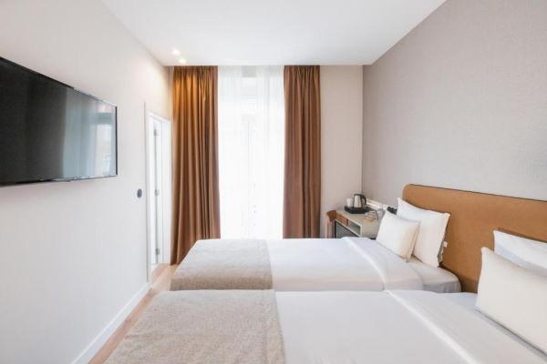 Lx SoHo Boutique Hotel by RIDAN Hotels photo 4