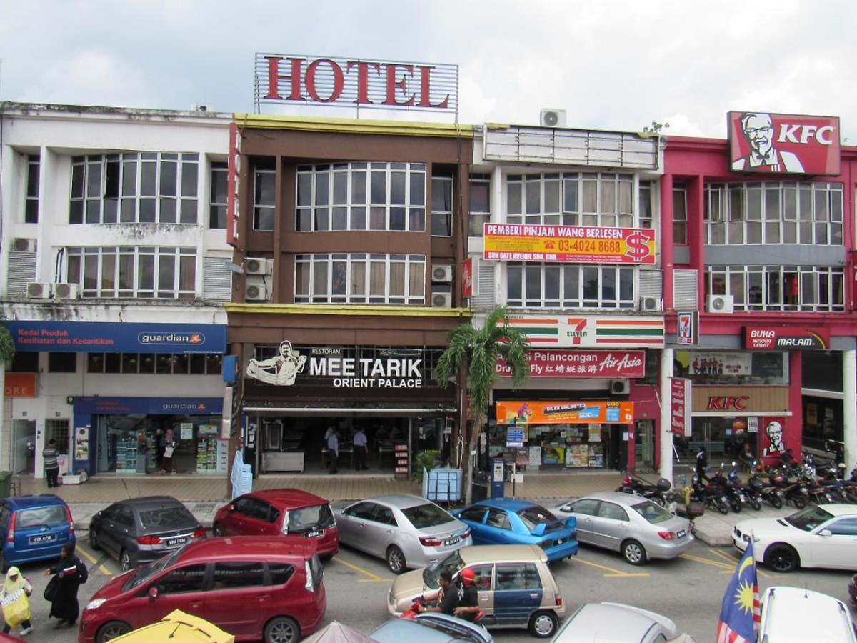 FAST HOTEL IDAMAN photo 1