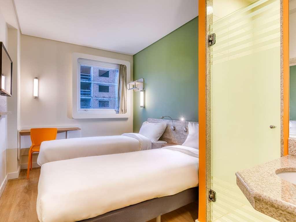 Ibis Budget Belo Horizonte Savassi photo 1