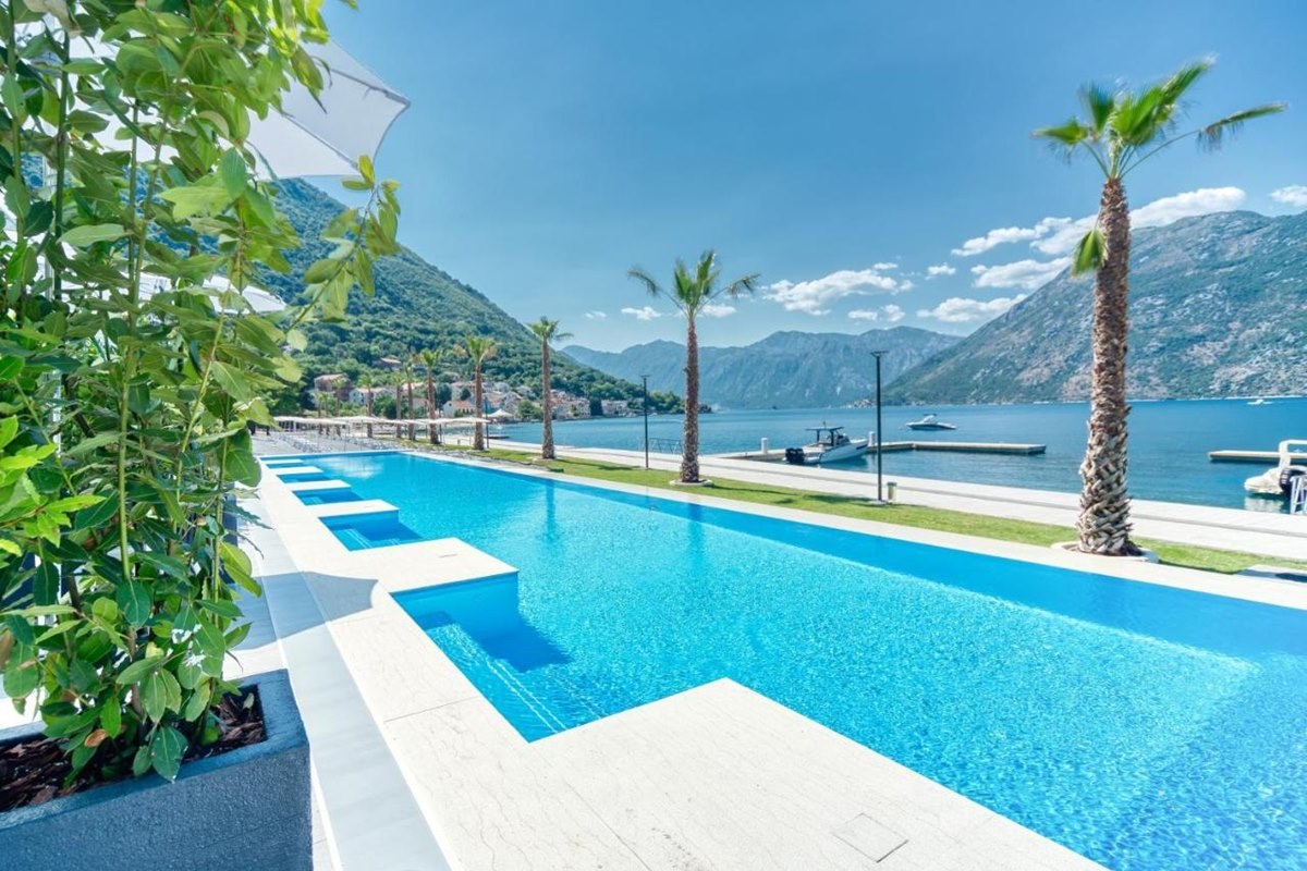 BLUE KOTOR BAY PREMIUM SPA RESORT