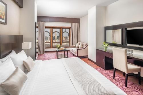 Taiba Front Hotel photo 3