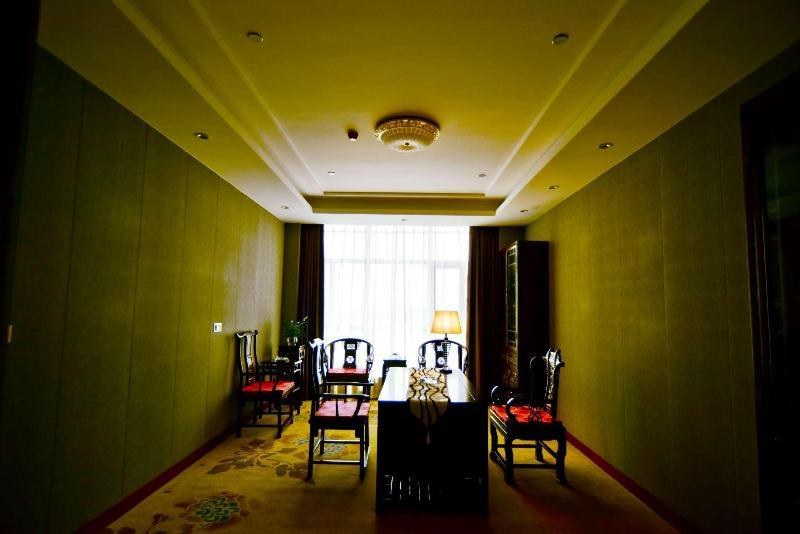Ramada Plaza by Wyndham Changsha East photo 2