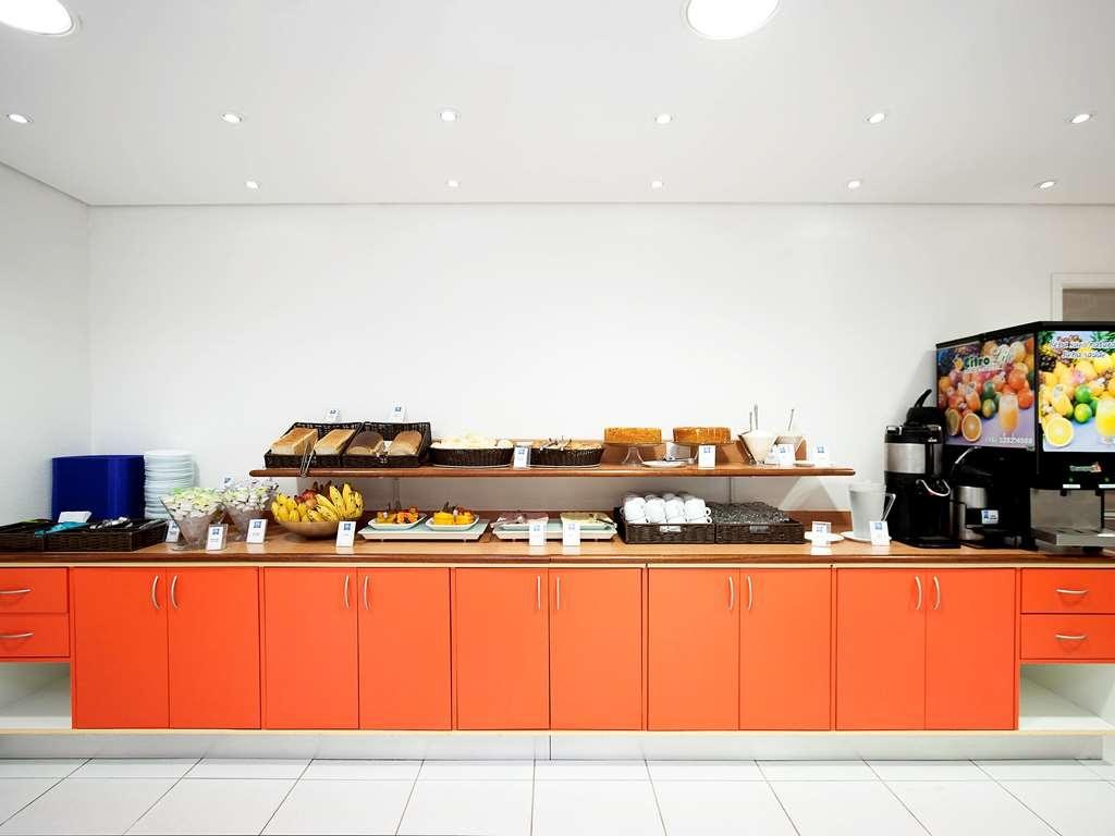 Ibis Budget Vitoria photo 3