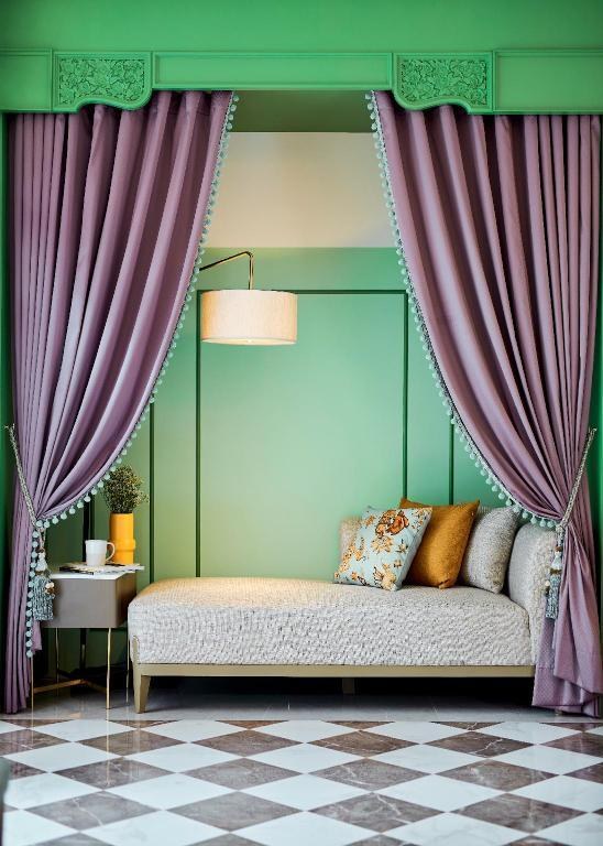 56 Surawong Hotel photo 2