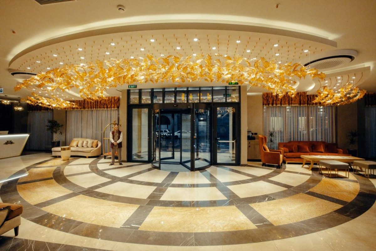 MARJAN PLAZA