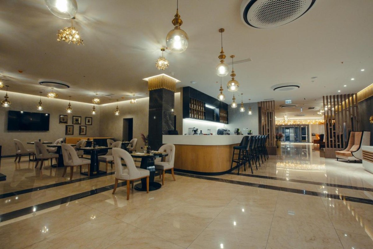 MARJAN PLAZA photo 1
