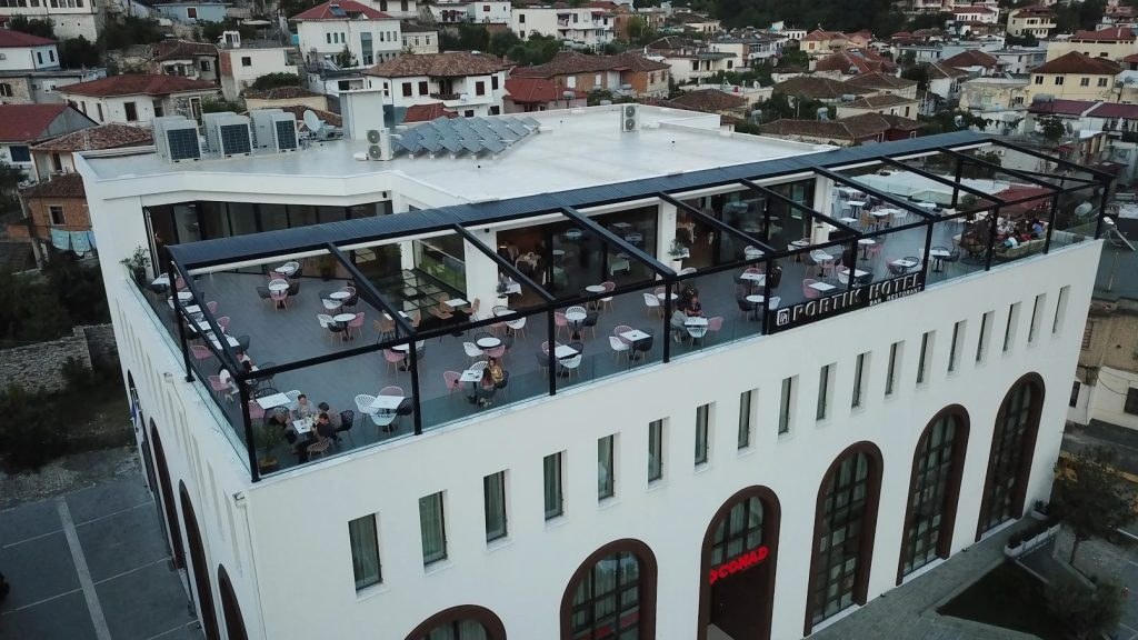 PORTIK HOTEL BERAT photo 1