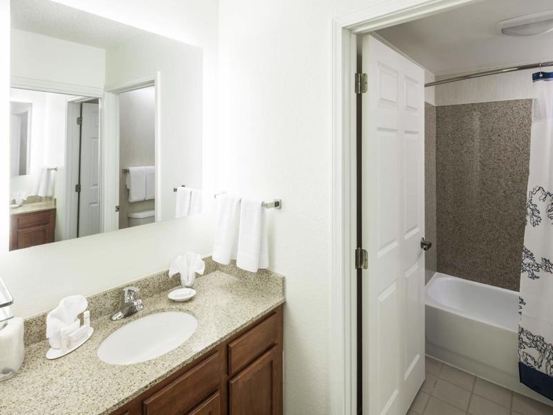 Residence Inn by Marriott Kansas City Overland Park photo 2