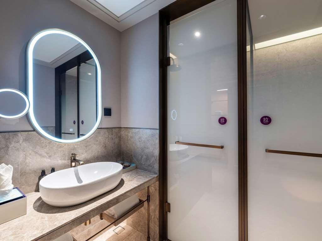 Mercure Shanghai Jinqiao photo 3