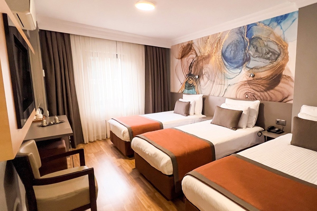 OTEL BENLER photo 3