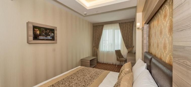 ISTANBUL MATIAT photo 1