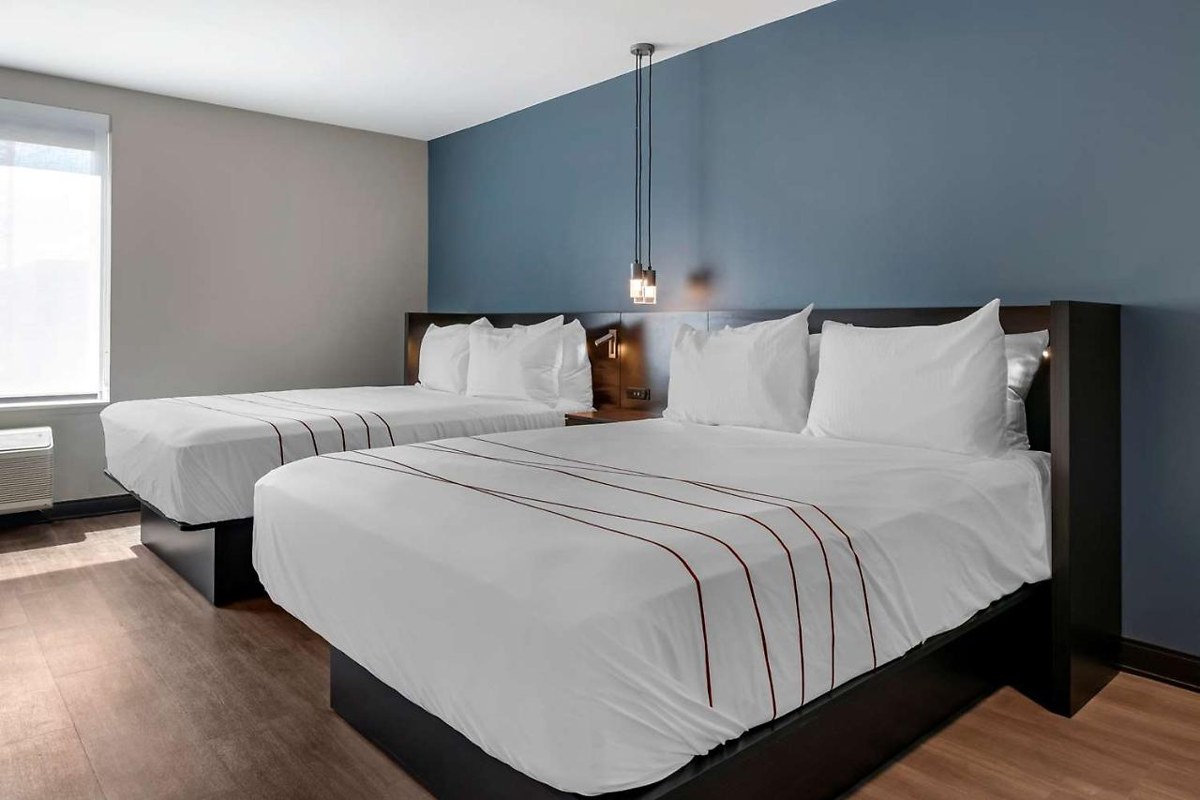 V¿b Hotel by Best Western Denver RiNo photo 1