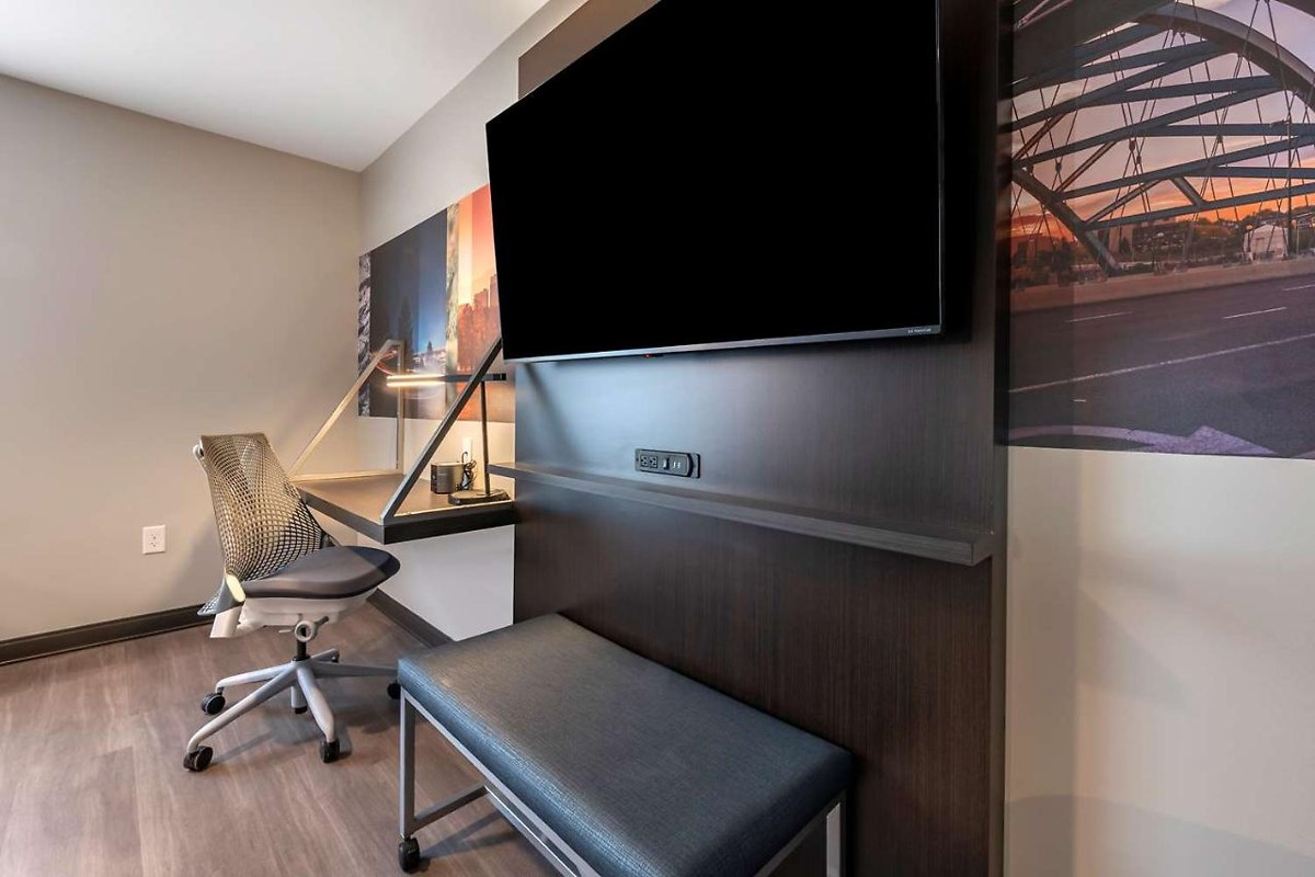 V¿b Hotel by Best Western Denver RiNo photo 3