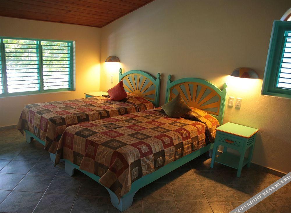 Las Palmas Residence photo 1