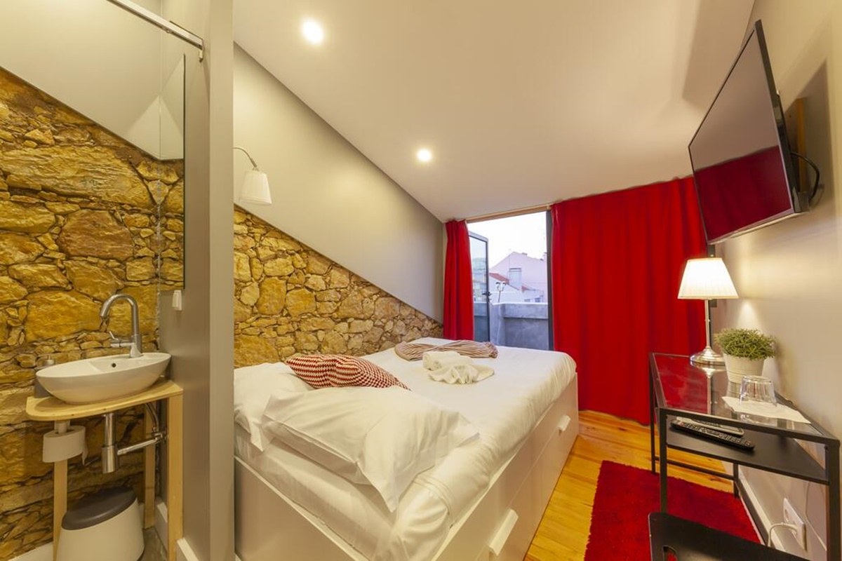 THE BRIDGE HOSTEL photo 1
