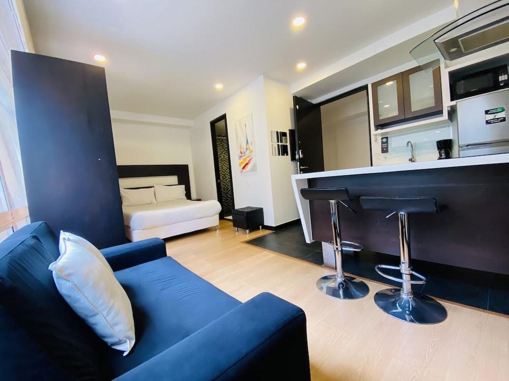 Aparta Suite Continental Bogotá