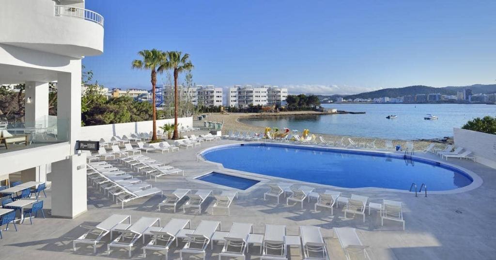 Innside Ibiza photo 1