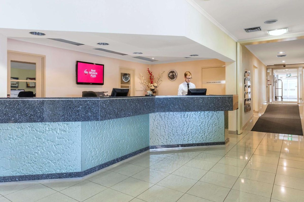 Garden City Hotel, BW Signature Collection
