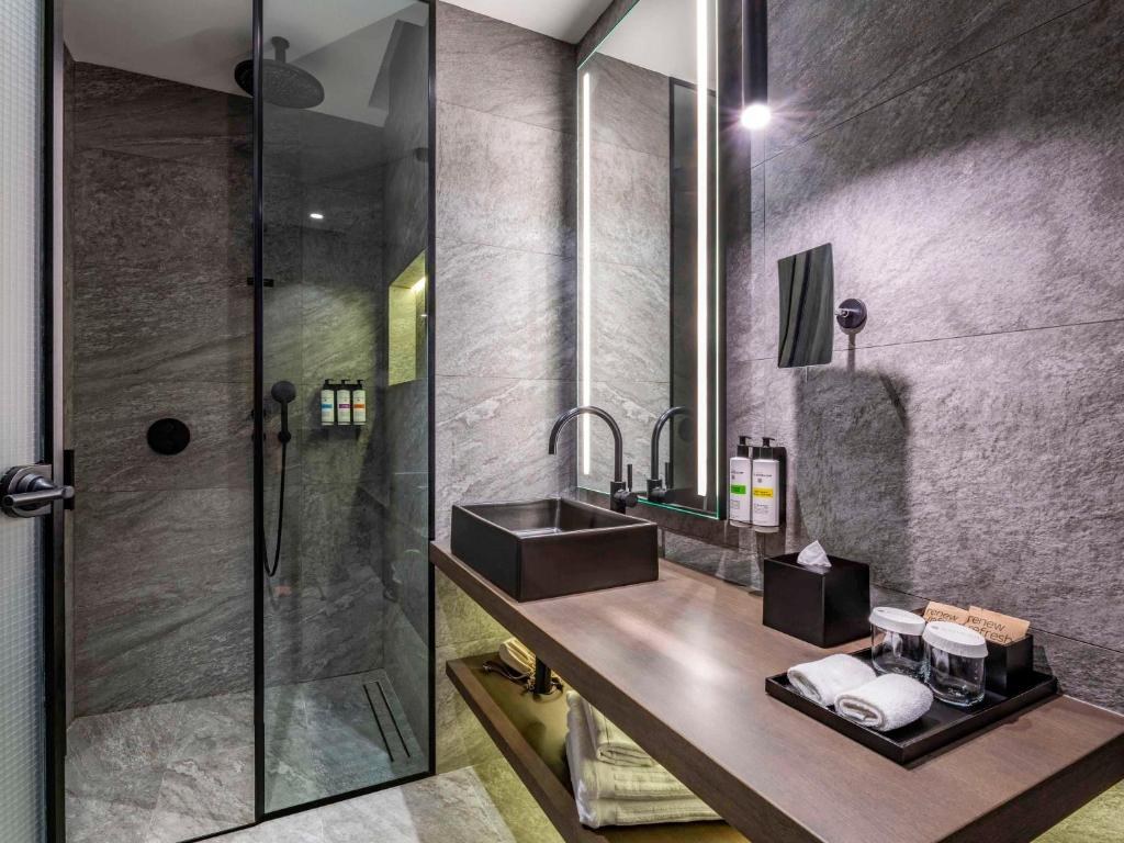 Pullman Tbilisi Axis Towers photo 4