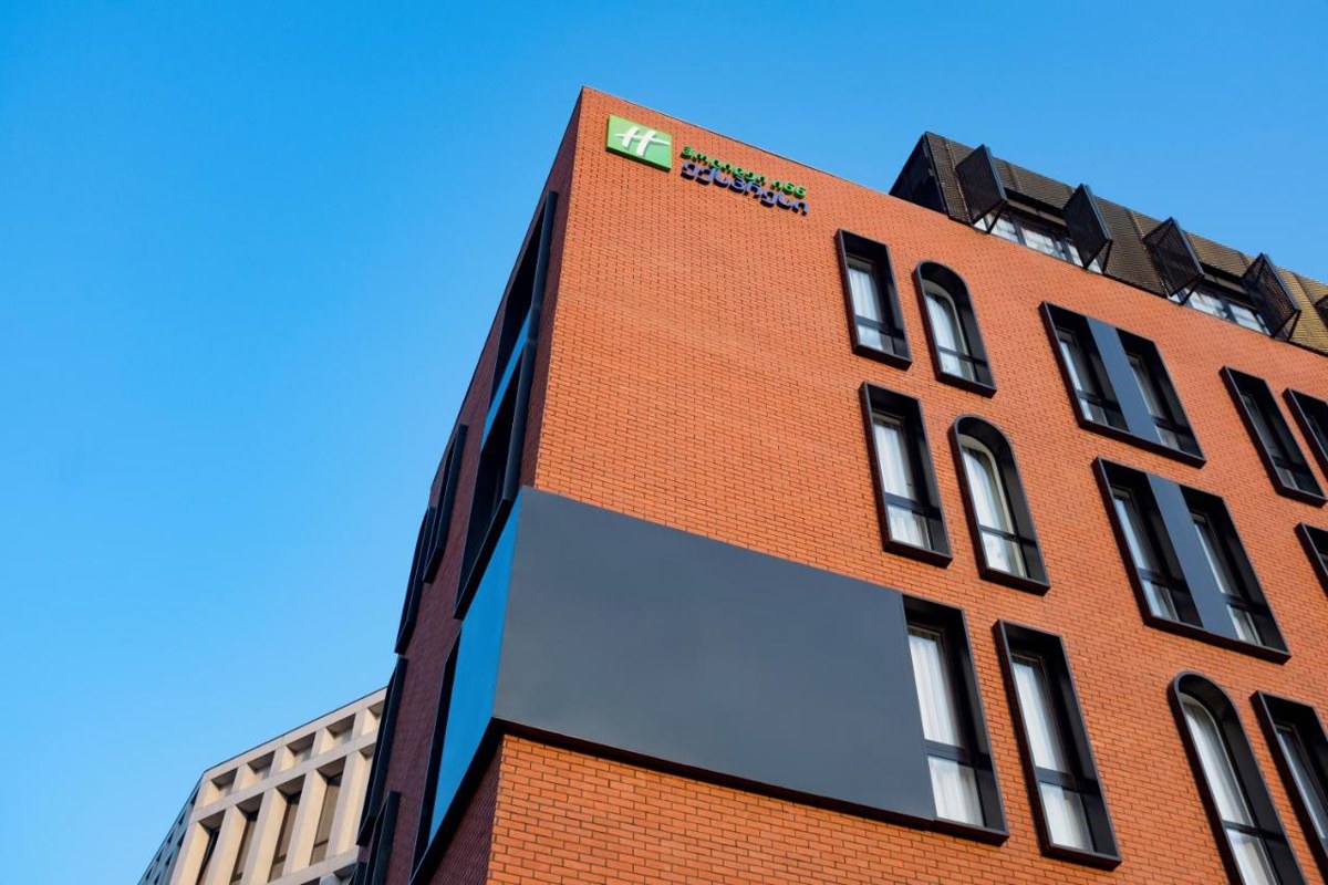 HOLIDAY INN EXPRESS AVLABARI