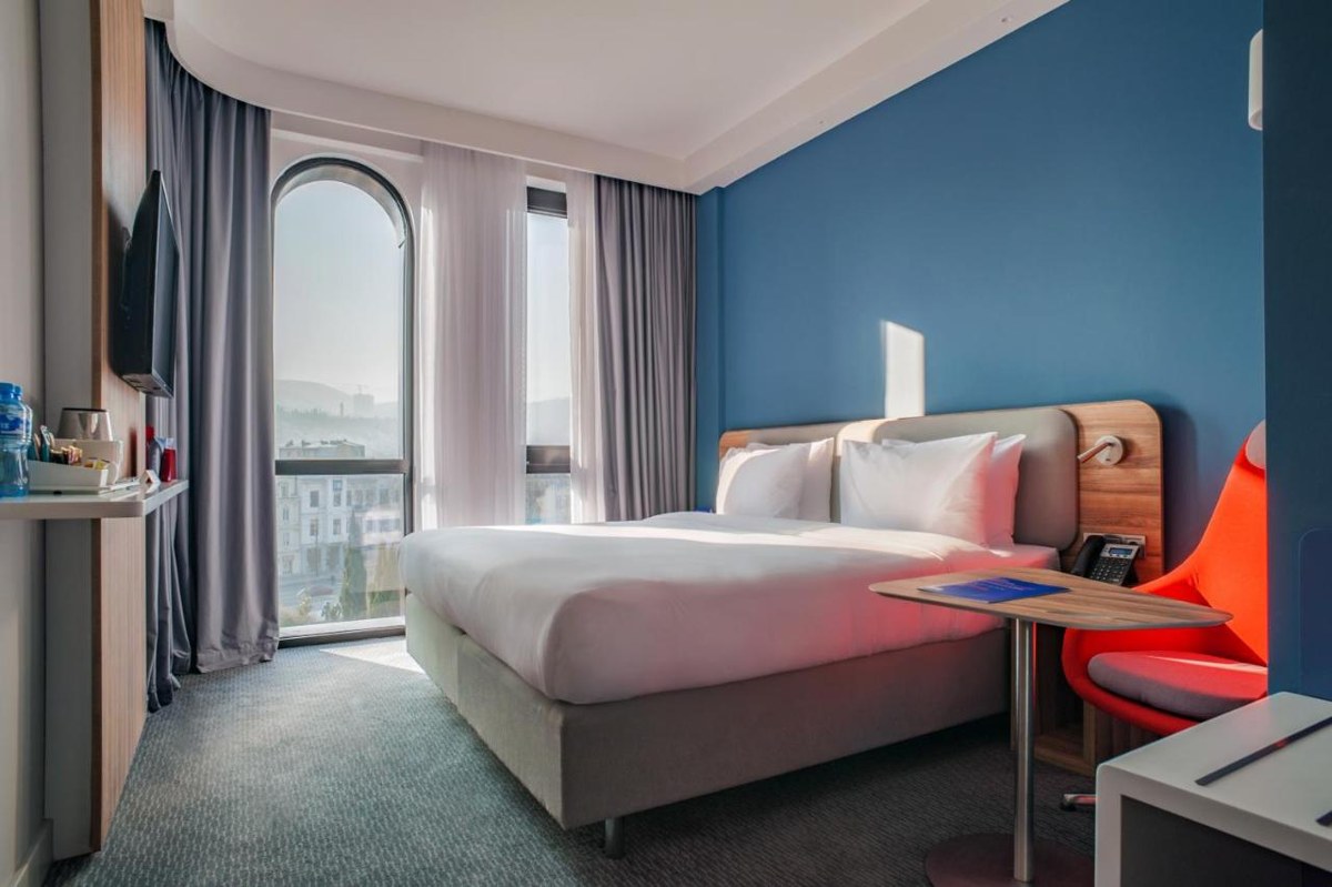 HOLIDAY INN EXPRESS AVLABARI photo 3