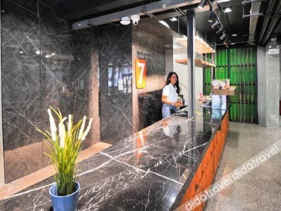 7 days Premium Hotel at Icon SiamStation photo 3