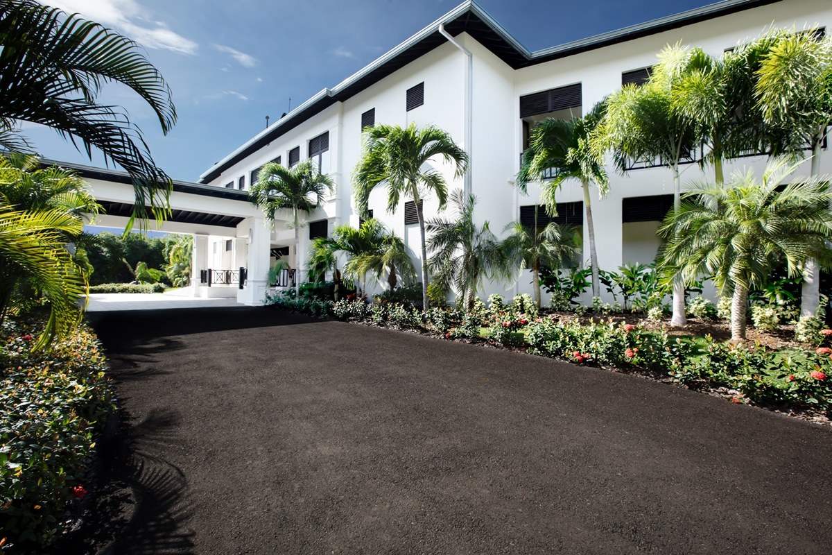 THE CLIFF HOTEL photo 1