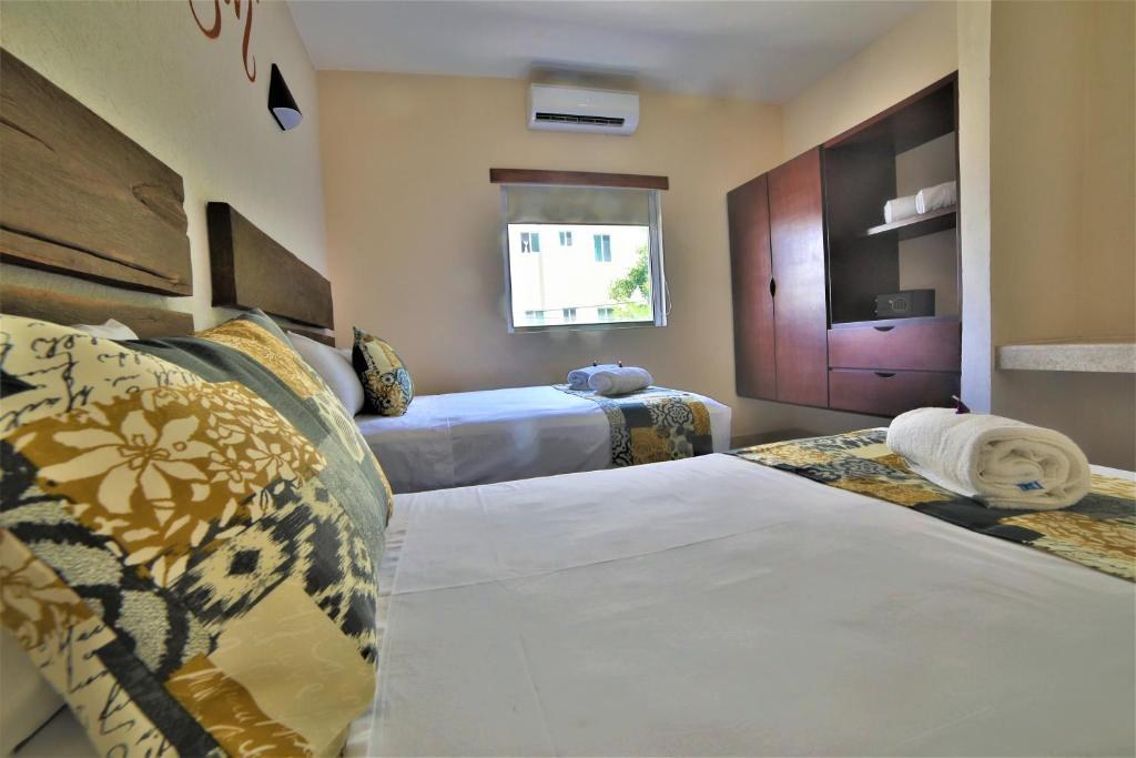 HOTEL 12 BEES BY KAVIA photo 1