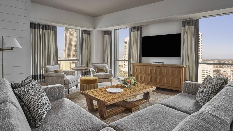 Four Seasons Hotel New Orleans photo 1