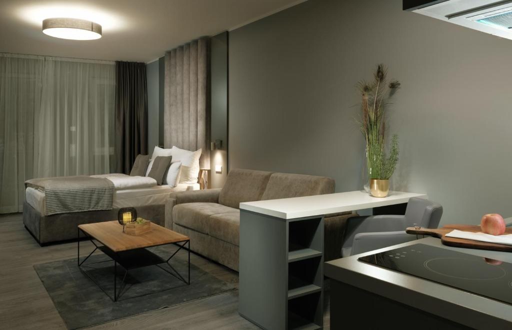 THE ROOMS HOTEL & HOUSE photo 2
