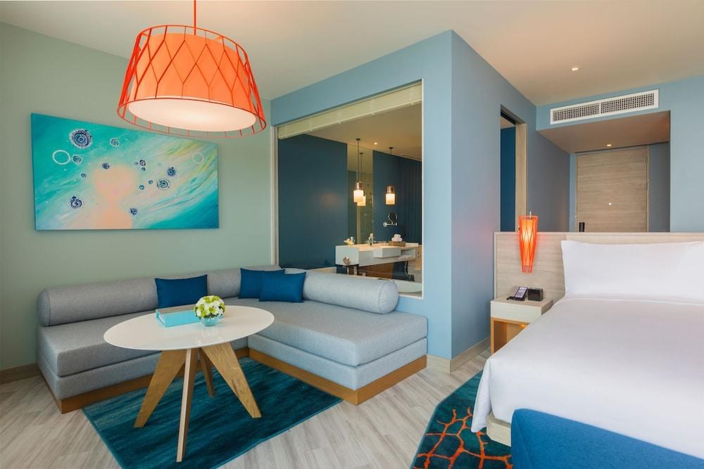 Holiday Inn Resort Vana Nava Hua Hin by IHG photo 2