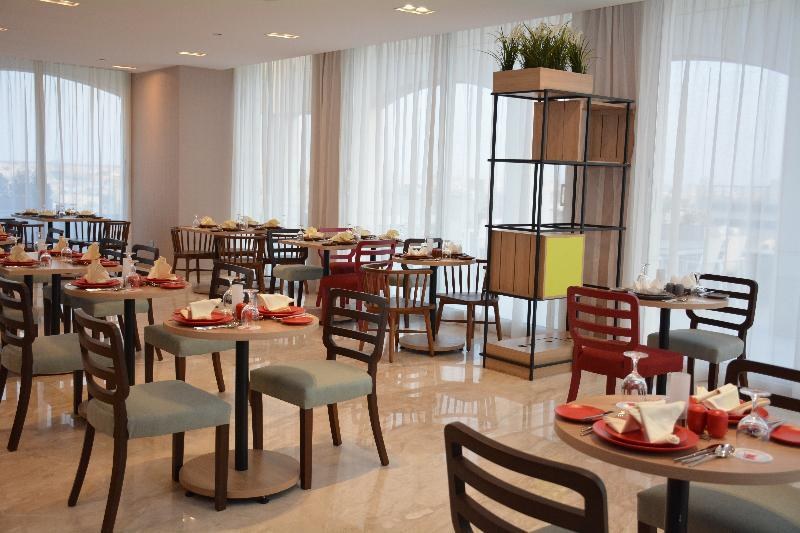 Intercity Hotel Riyadh Malaz photo 3