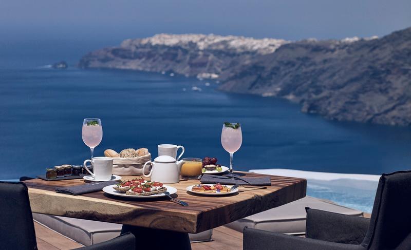 Cavo Tagoo Santorini
