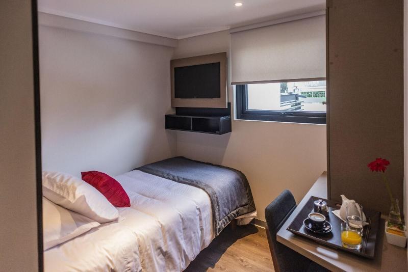 Hotel H9 photo 1