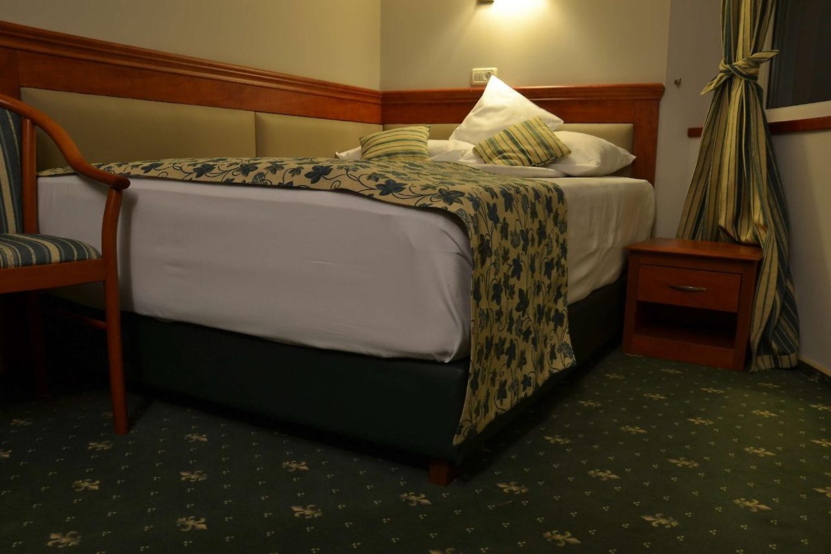 Best Western Plus Lido Hotel