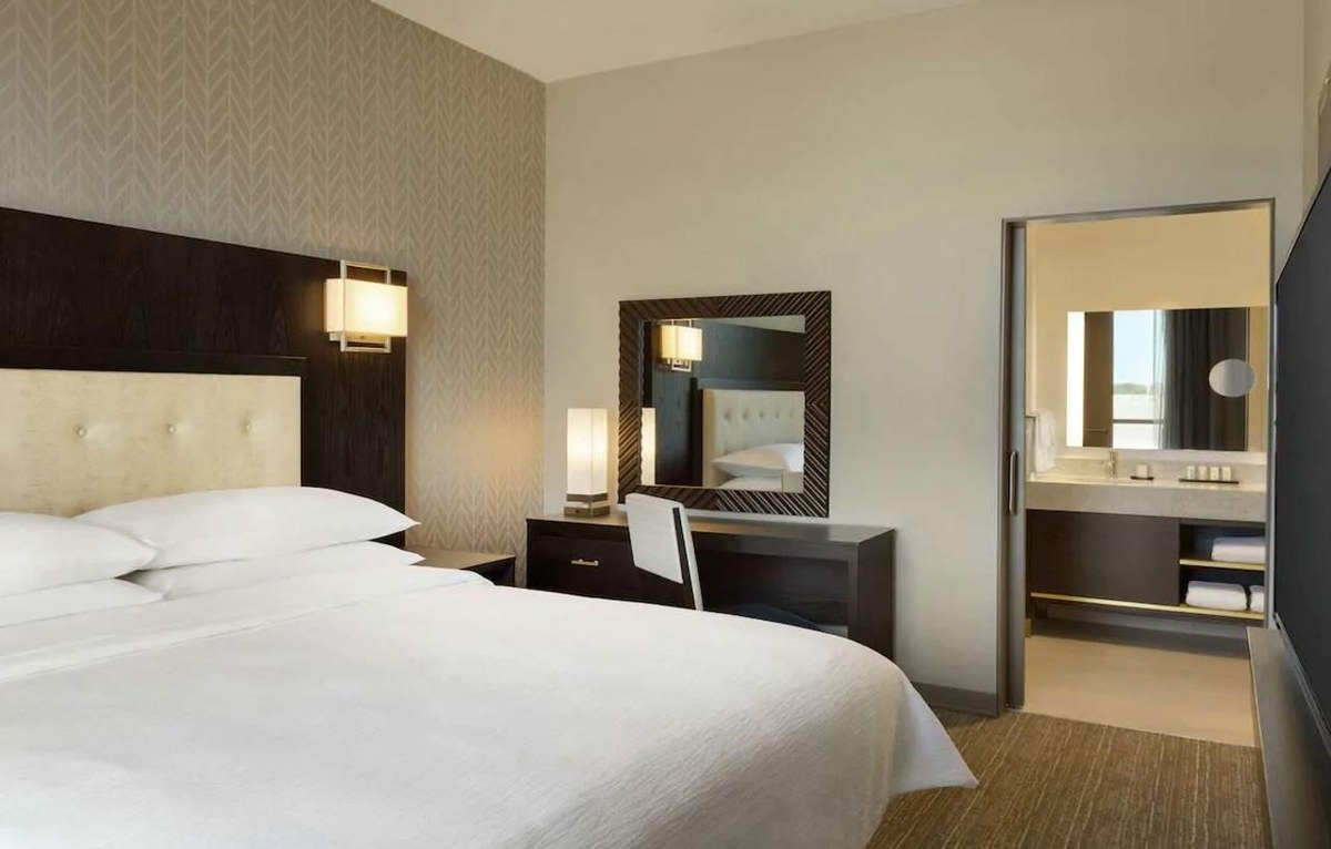 Embassy Suites by Hilton Syracuse Destiny USA photo 1