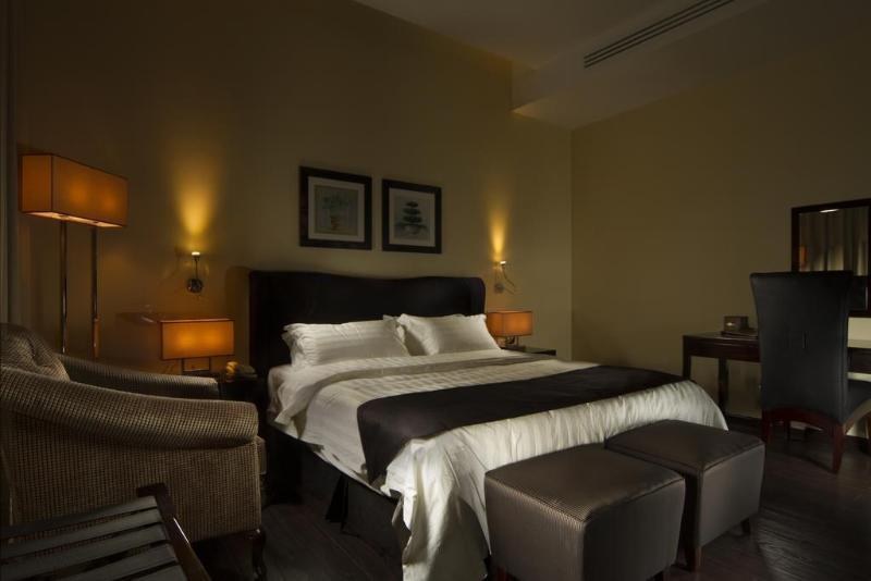 Zara Continental Hotel photo 1
