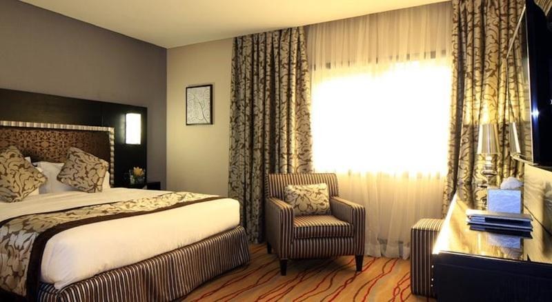 Ewaa Express Hotel-Petal photo 3