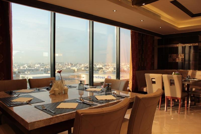 Platinum Seventy Hotel photo 4