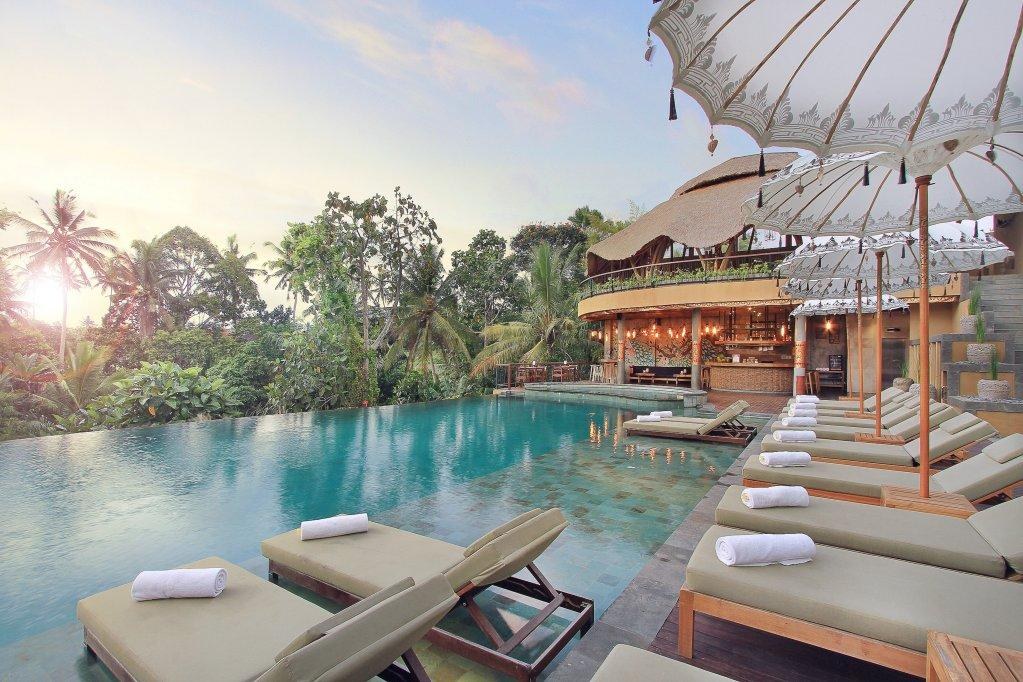 The Sankara Suites & Villa photo 1